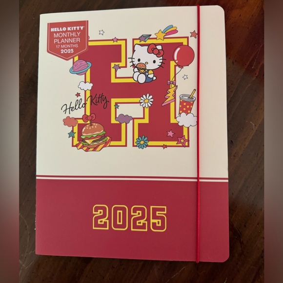 Hello kitty 2025 monthly planner - Picture 1 of 3